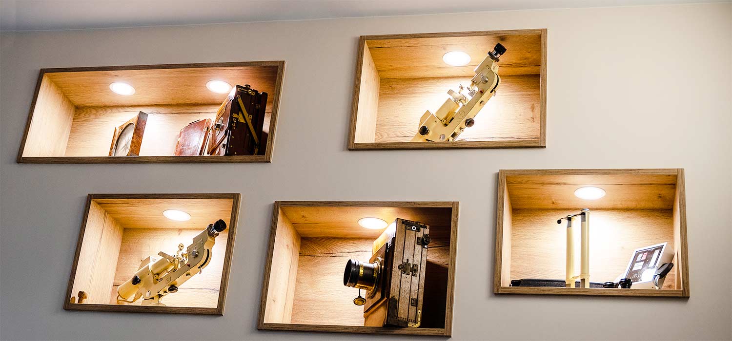 Du-matériel-moderne-de-lunetier